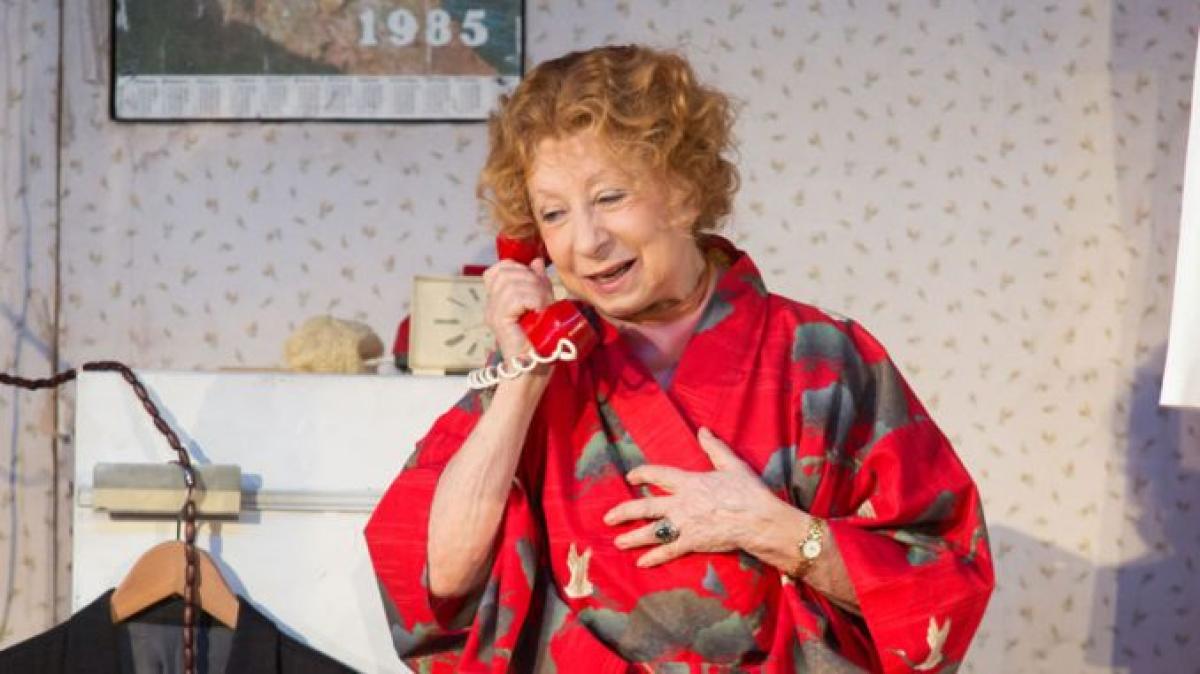 "Мой внук Вениамин" спектакль Лии Ахеджаковой